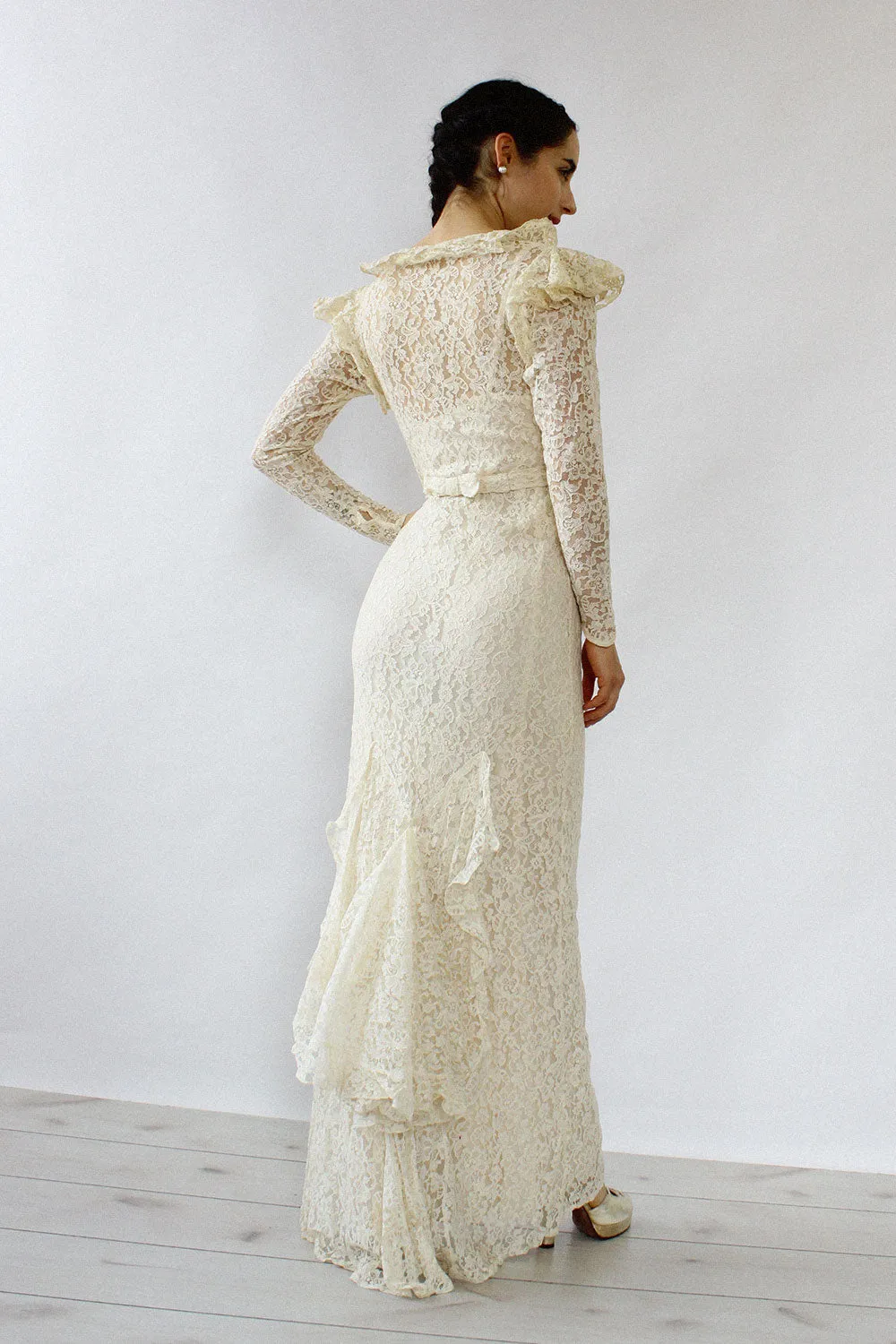 1930s Ivory Lace Gown XS