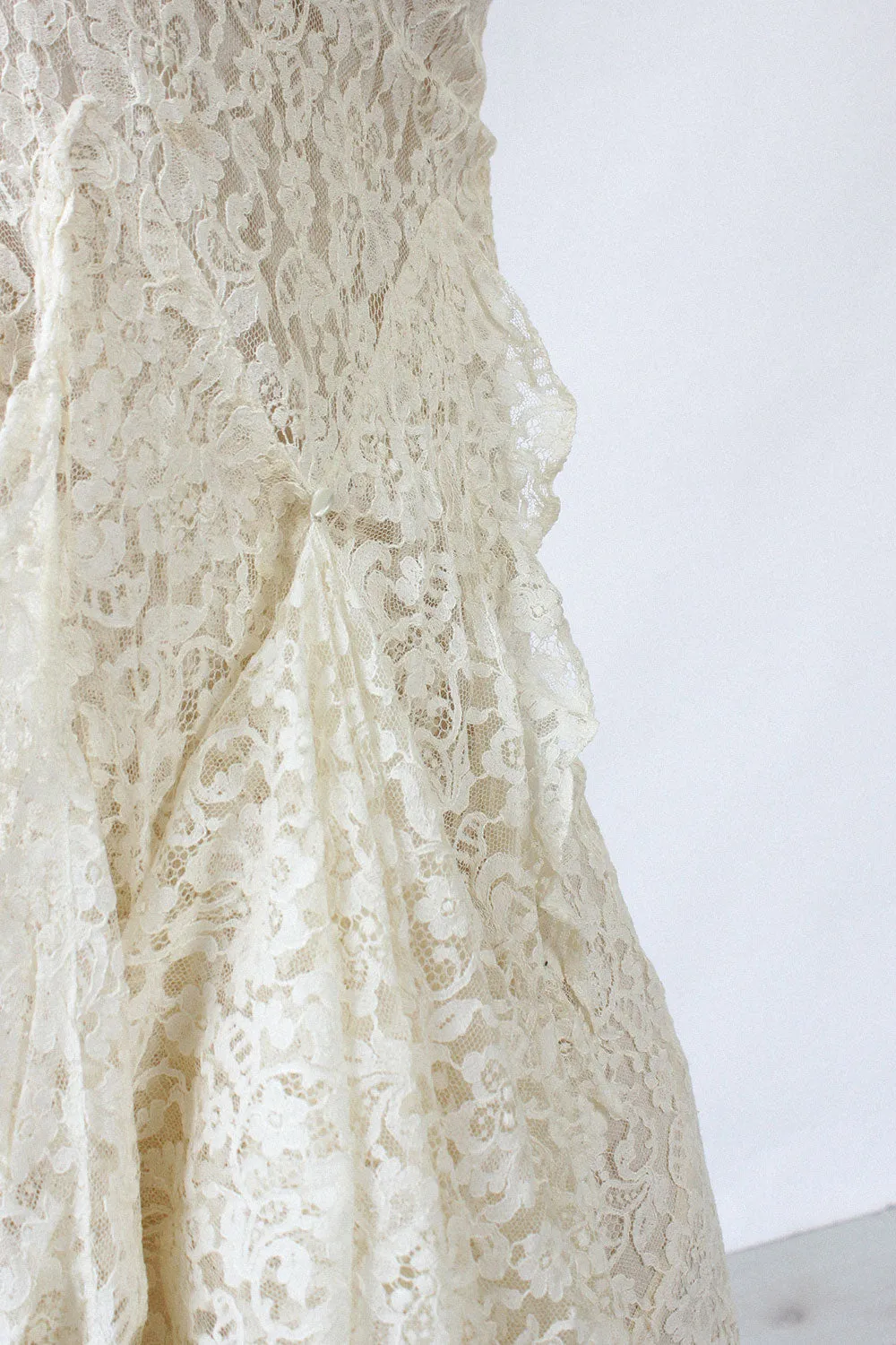 1930s Ivory Lace Gown XS