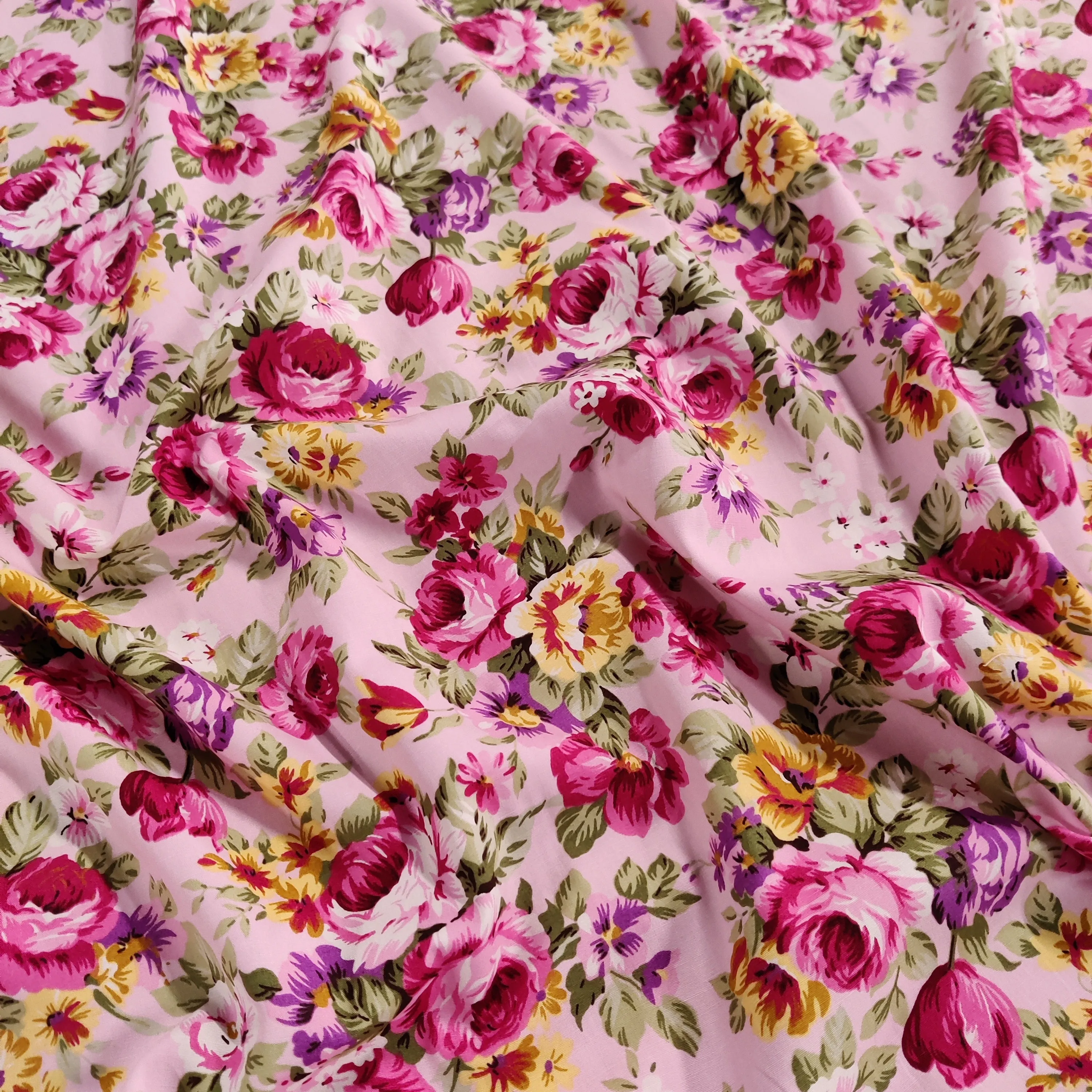 FS811_2 Roses cotton Fabric Pink