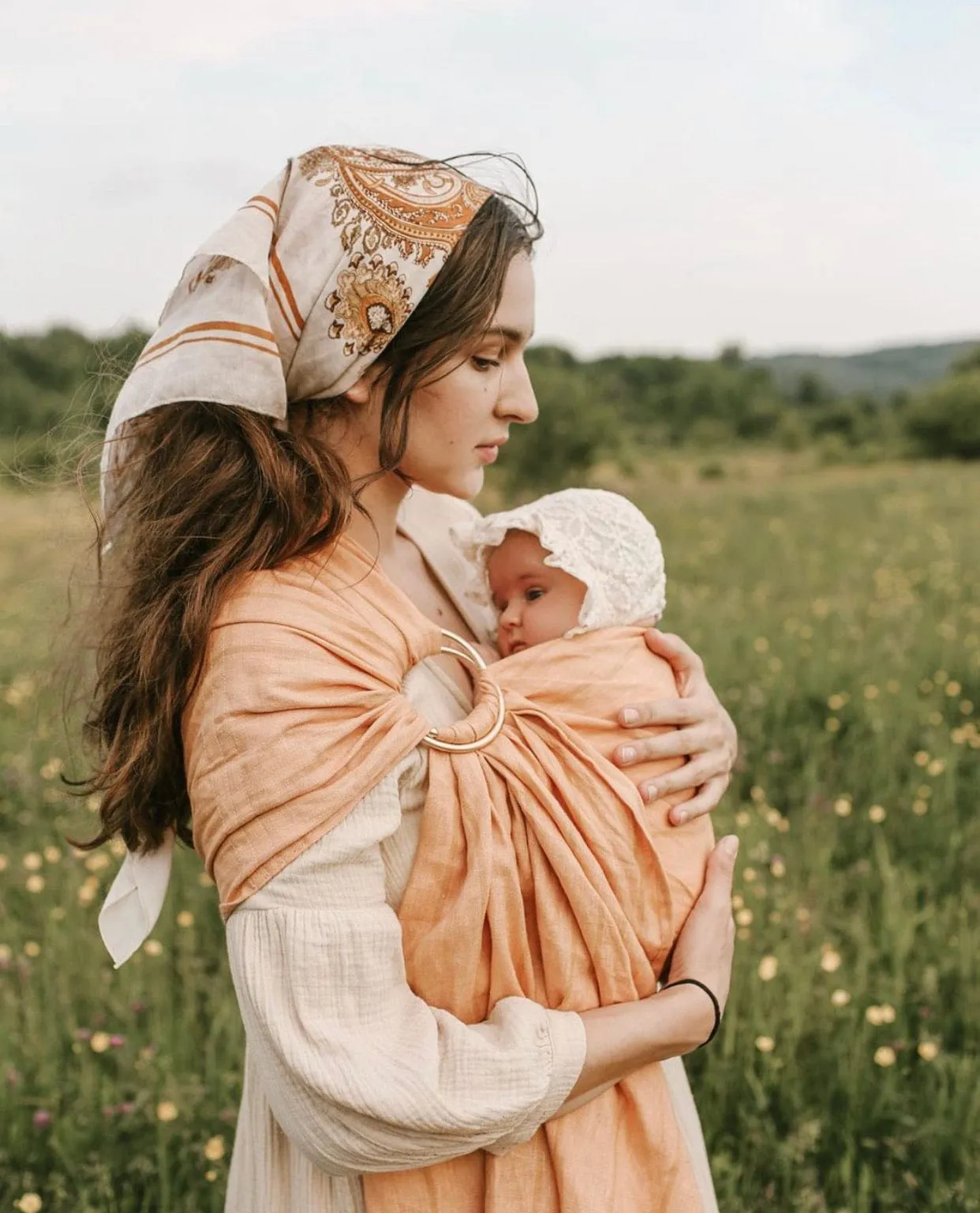 Ivory Lace Bonnet